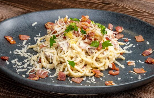 pasta carbonara recept